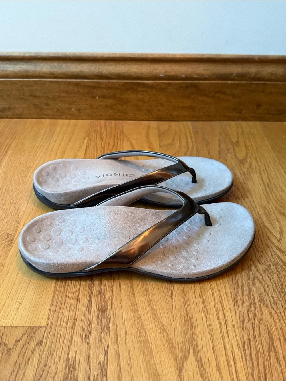 Vionic Dillon Metallic Pewter Orthotic Sandals Women’s Size 6.5 - Picture 6 of 11